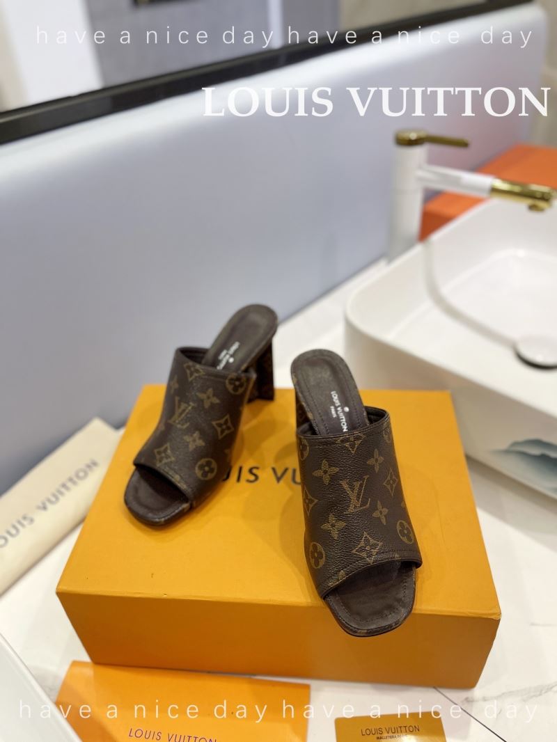 Louis Vuitton Slippers